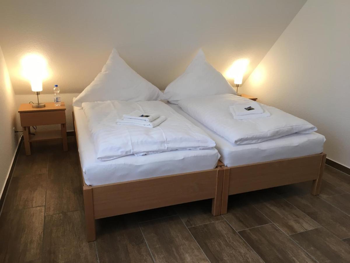 Motel Am Kreisel Harrenstatte Экстерьер фото